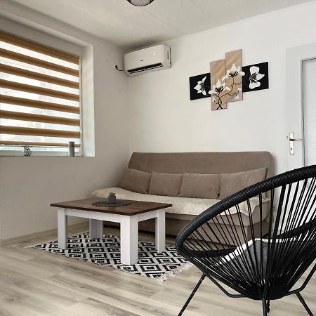 Starlux Apartment Mostar Exterior photo